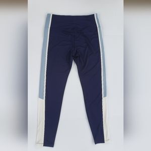 Lou & Grey workout/yoga leggings new with tags